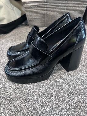 Steve Madden Black Patent Platform Block Heel Loafers